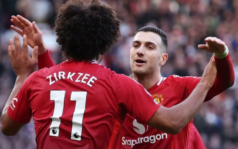 Man United đón ba tin vui liên tiếp trước chung kết Europa League