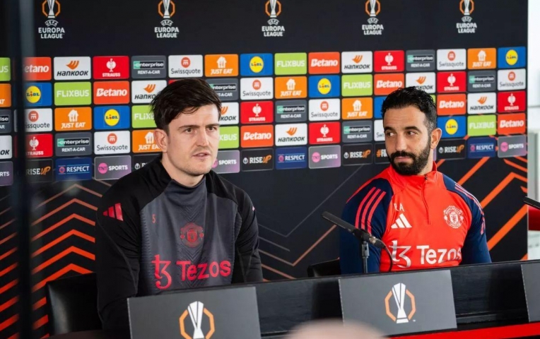 Maguire bất ngờ với người hâm mộ Man Utd