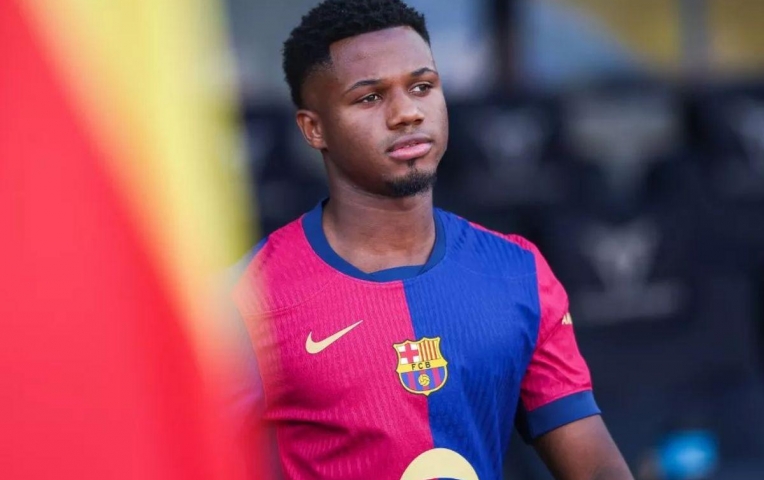 Thần đồng một thời của Barca sắp gia nhập Ligue 1