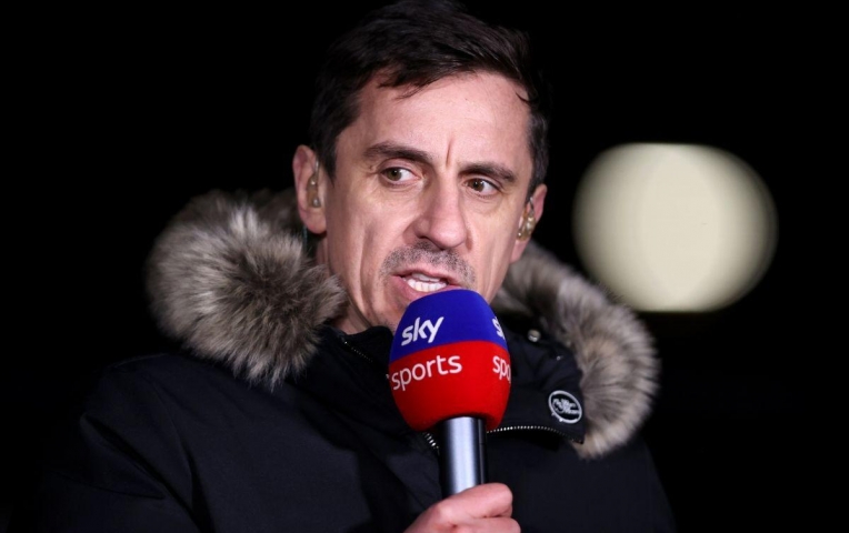 Gary Neville khuyên MU nên bán 4 cái tên