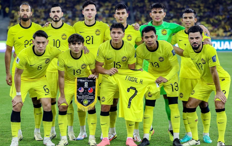 Malaysia 'ngoại binh hóa' đấu Việt Nam: Canh bạc tất tay