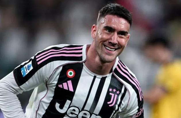 MU bất ngờ quan tâm chân sút chủ lực của Juventus