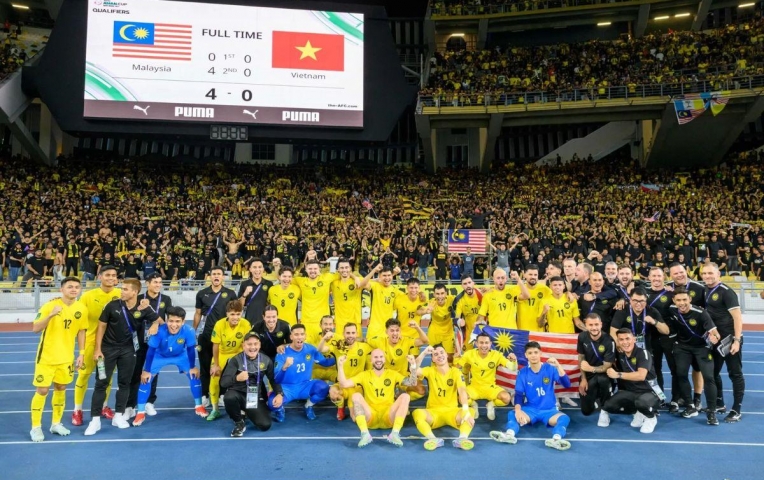 HLV Malaysia lo ngại nội bộ lục đục sau chiến thắng trước ĐT Việt Nam
