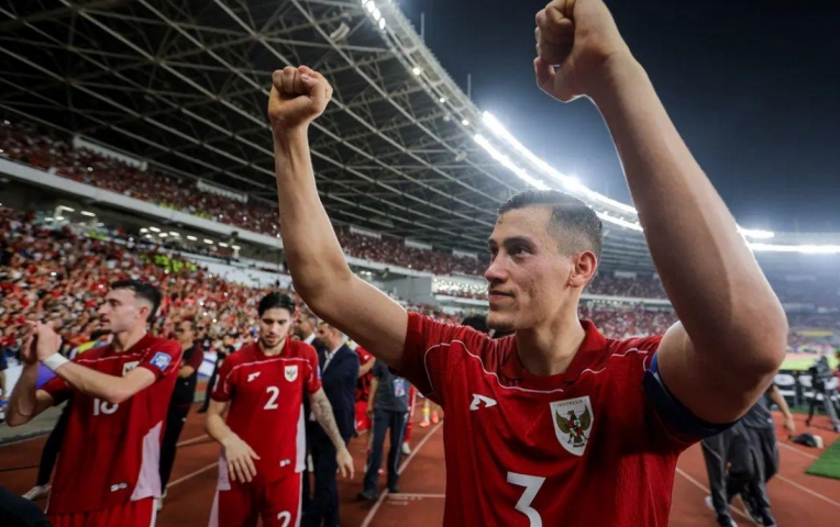 Trung vệ hàng đầu Serie A tỏa sáng trong màu áo ĐT Indonesia