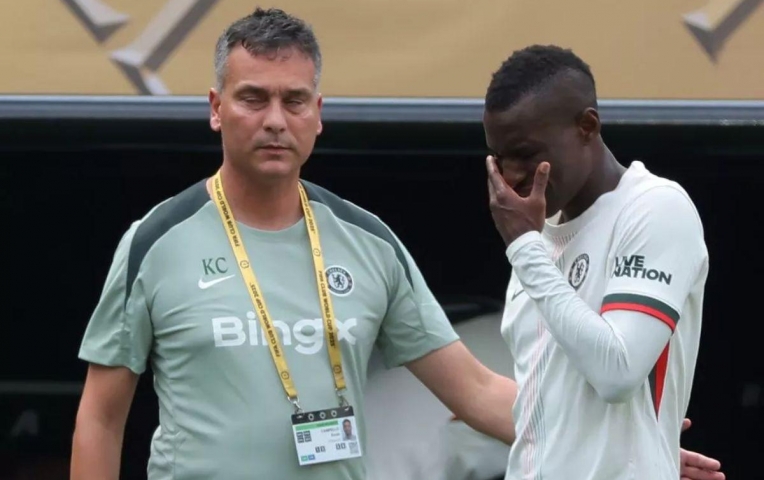 Nicolas Jackson nói gì sau khi trở thành tội đồ của Chelsea?