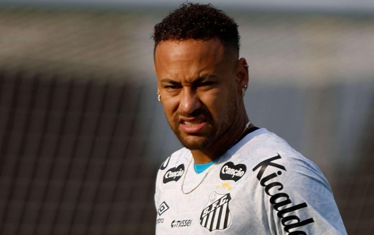 CHÍNH THỨC: Neymar chốt tương lai