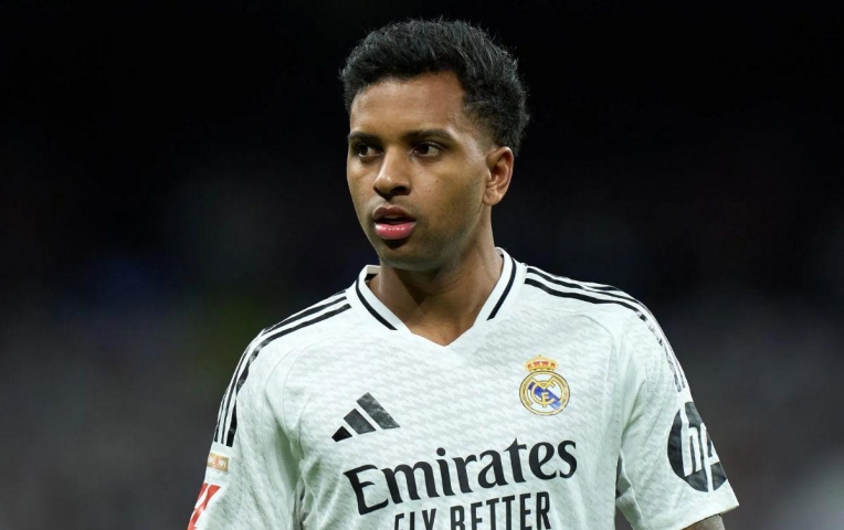 Real Madrid đồng ý, Rodrygo sáng cửa đến Ngoại hạng Anh