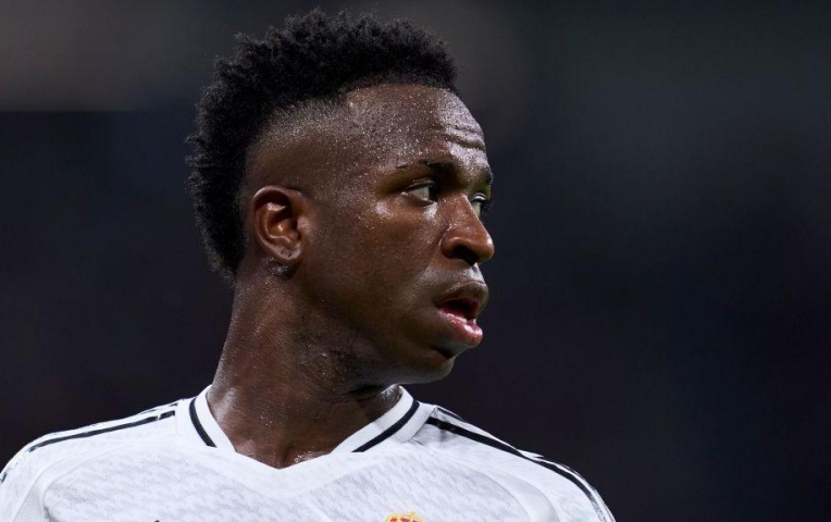 Tương lai của Vinicius tại Real Madrid bất ngờ có biến