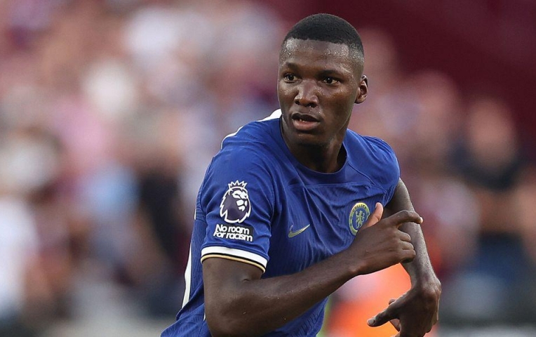 Chelsea 'nín thở' về tình tình của Caicedo trước trận gặp PSG