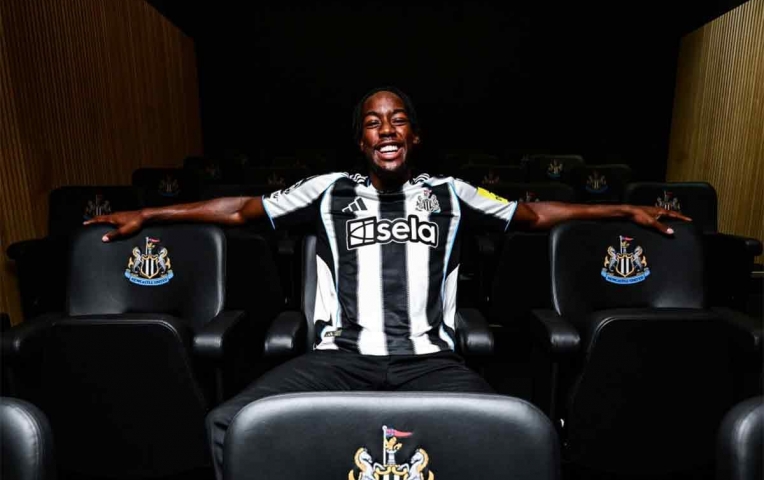 Newcastle chính thức sở hữu cựu sao MU, giá 55 triệu Bảng