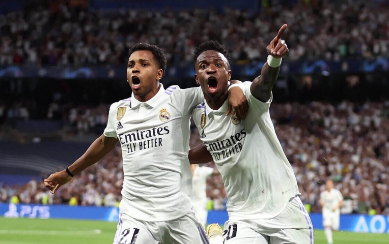 Barca chơi lớn: Theo đuổi cùng lúc hai sao đẳng cấp của Real Madrid