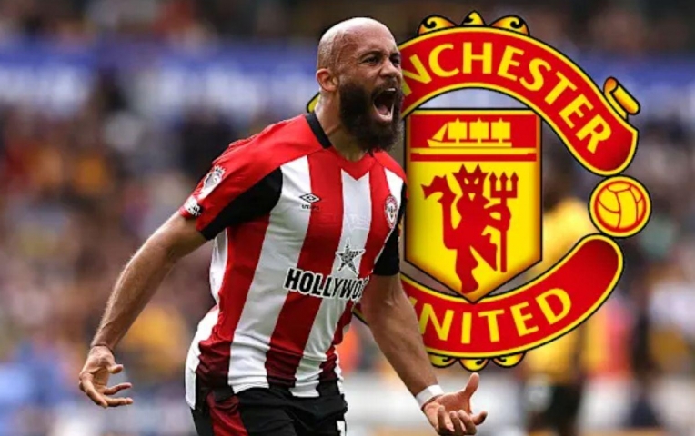 Quyết săn sao tấn công, Man United ra giá lần ba cho Brentford