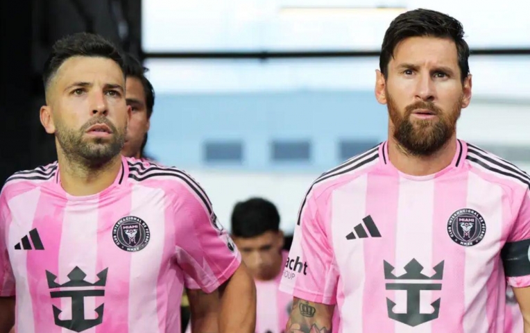 Messi và Alba nhận án kỷ luật vì vắng mặt ở All-Star Game