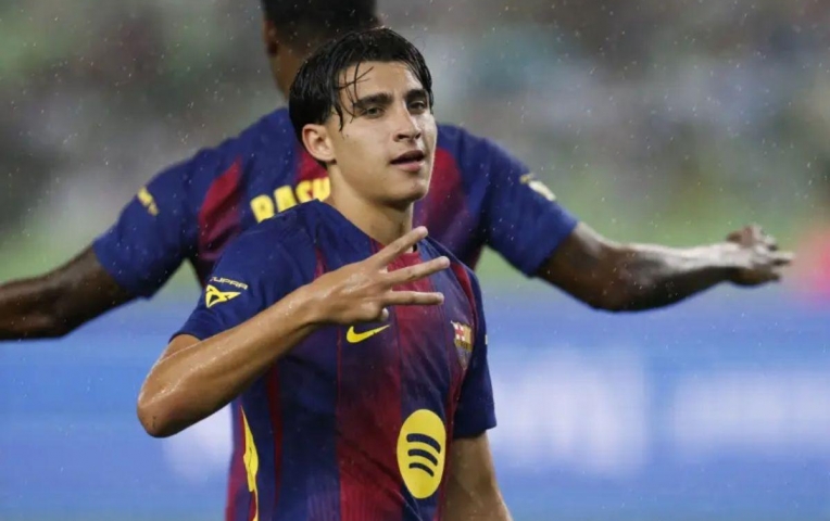 Sau Yamal, Barca trình làng một ‘viên ngọc kèo trái’ mới