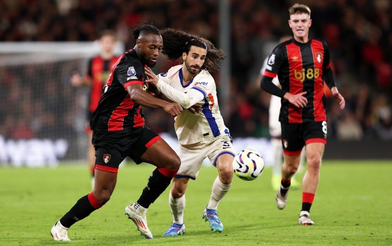 Chelsea 'thiệt đơn thiệt kép' sau trận hoà tai hại