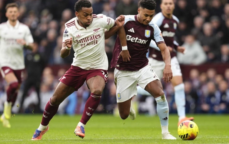 Thua phút chót, Arsenal nhận hồi chuông cảnh tỉnh ở Ngoại hạng Anh