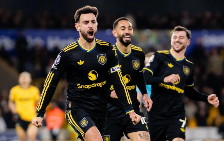 Bruno Fernandes tạo dấu mốc hiếm, sánh ngang Salah ở Ngoại hạng Anh