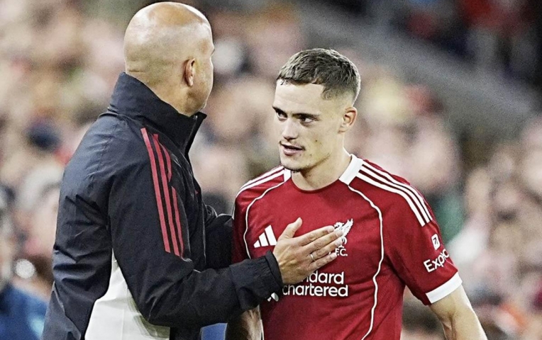 Slot tuyên bố một điều sau khi Florian Wirtz chính thức 'thông nòng'