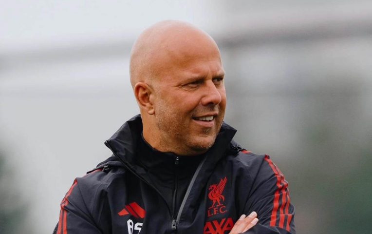 Arne Slot hứa với fan Liverpool 1 điều chắc nịch