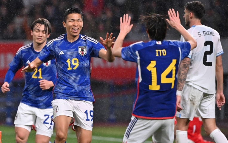 Thay người tài tình, Nhật Bản khuất phục đội tuyển từng 2 lần vô địch World Cup