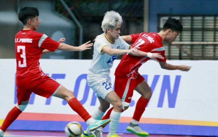 Xác định 2 đội mạnh nhất vào chung kết giải futsal U20 Quốc gia