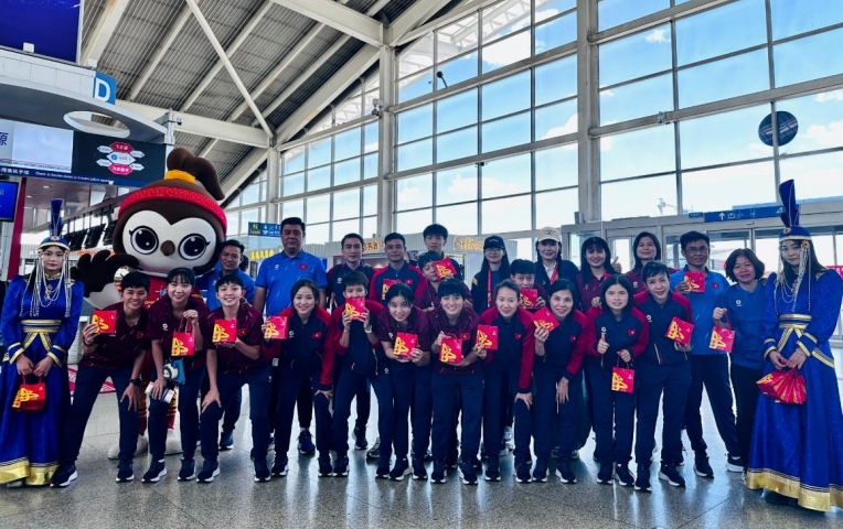 Tuyển Việt Nam về nước sau hành trình săn vé World Cup