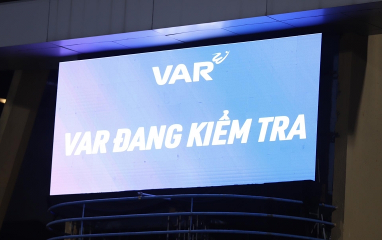 VAR xuất hiện ở 2 trận cầu nóng nhất vòng 17 V-League