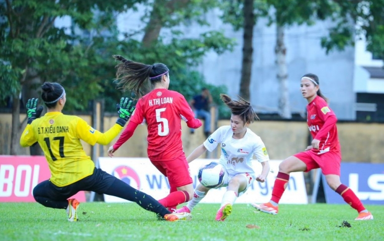 Sao ĐT nữ Việt Nam toả sáng giúp đội nhà thắng trận quan trọng