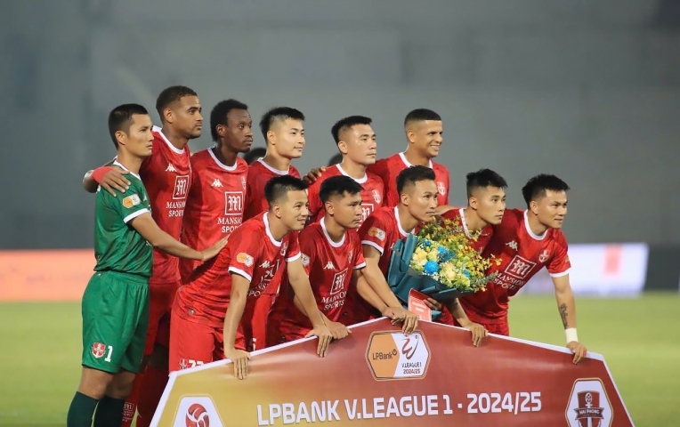 Sân nào đông khán giả nhất vòng 1 V-League 2024/25?