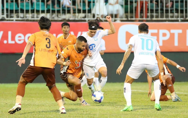 Lịch thi đấu vòng 4 V-League 2024/25: 3 tuần 1 vòng đấu, HAGL nối dài kỷ lục?