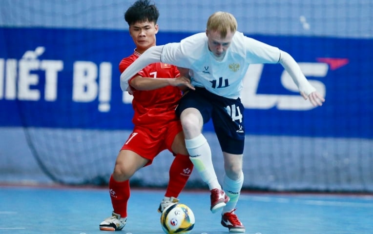 Video U19 futsal Việt Nam 4-2 U19 futsal Nga: Thắng lợi tưng bừng