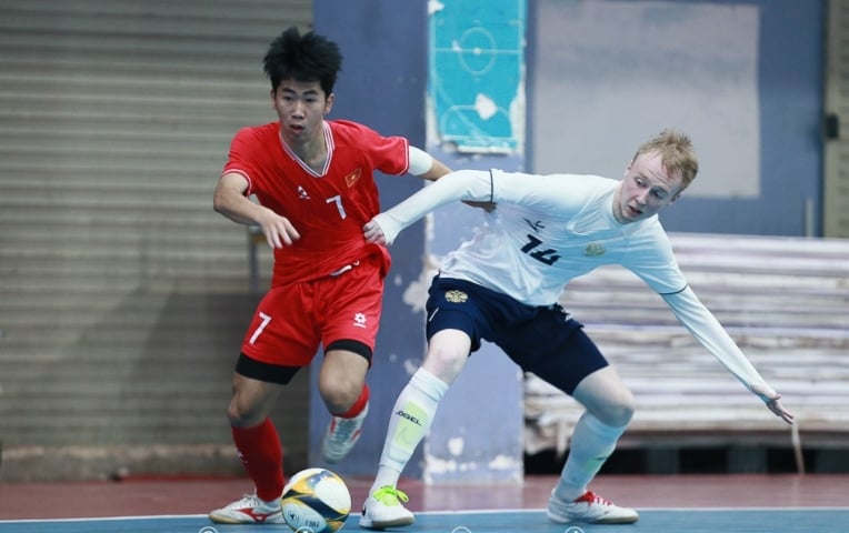 Thi đấu dũng cảm, U19 futsal Việt Nam cầm chân ĐT U19 Nga