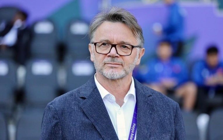 HLV Philippe Troussier: 'Việt Nam xứng đáng vô địch AFF Cup'