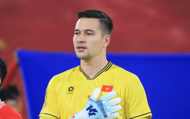 Filip Nguyễn trở lại Việt Nam