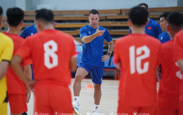 HLV ĐT futsal Việt Nam muốn giao hữu với ĐT Argentina