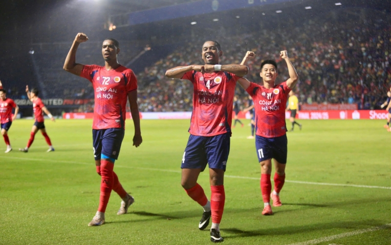 CAHN nhận thưởng cực khủng dù không vô địch Shopee Cup