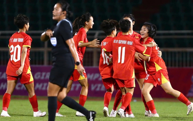 U19 Việt Nam vs Lào: Toàn thắng 3 trận