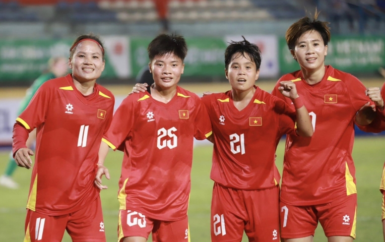 'Hãy tới cổ vũ ĐT nữ Việt Nam'