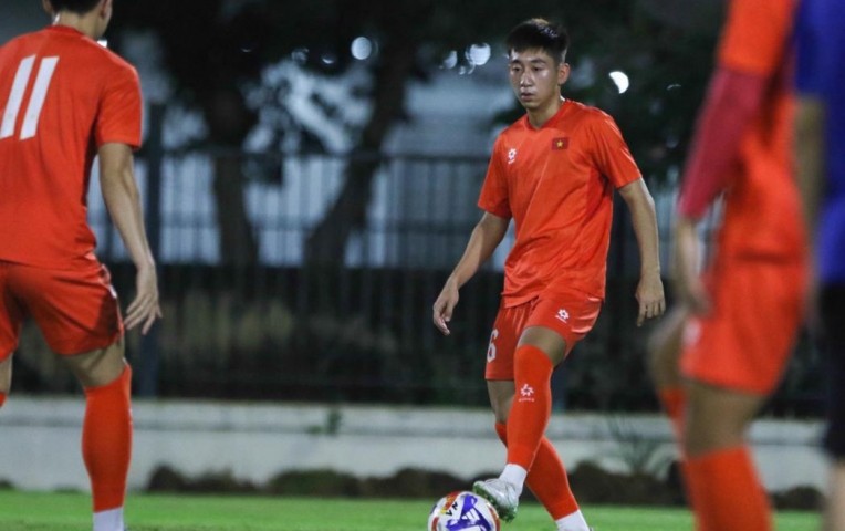 Trung vệ U23 Việt Nam nói thẳng về dàn cầu thủ nhập tịch ở U23 Đông Nam Á