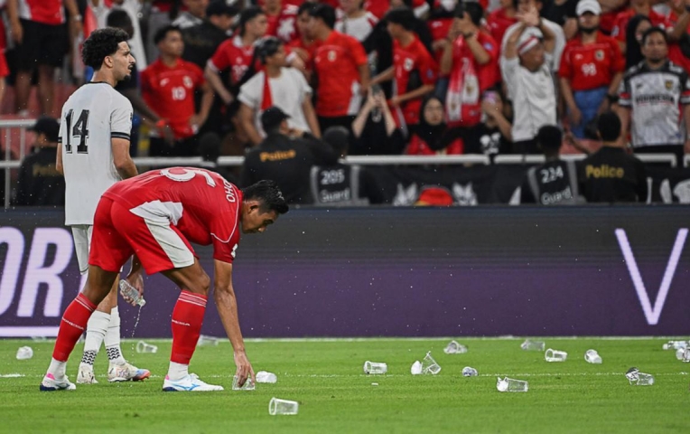 FIFA phạt nặng Indonesia và 2 cầu thủ nhập tịch