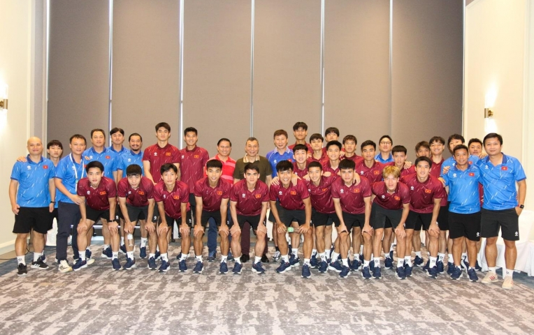 U22 Việt Nam nhận quà lớn ngay trước bán kết SEA Games