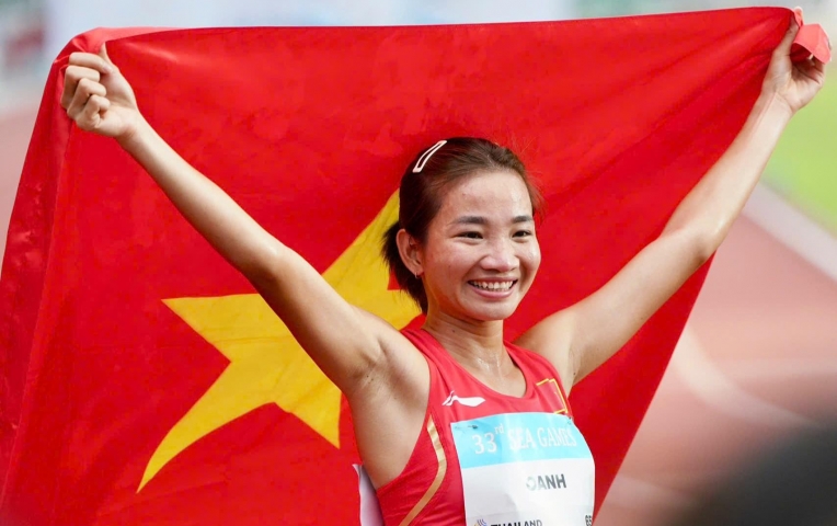 Nguyễn Thị Oanh lập hat-trick HCV SEA Games 33, chia sẻ cực xúc động sau khoảnh khắc lịch sử