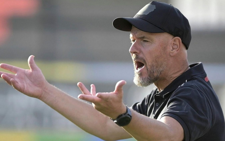 HLV Ten Hag: 'Tôi chẳng quan tâm tới kết quả trước mùa giải'