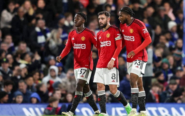 Real Madrid chọn sao MU cho mục tiêu giải quyết khủng hoảng