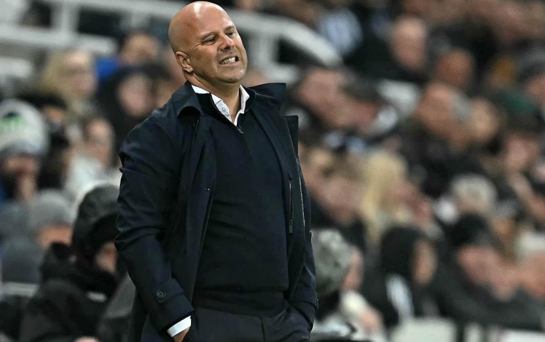 Vấn đề Arne Slot chưa thể giải quyết ở Liverpool