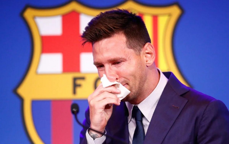 Messi chính thức bị xô đổ cột mốc vĩ đại bậc nhất tại Barca