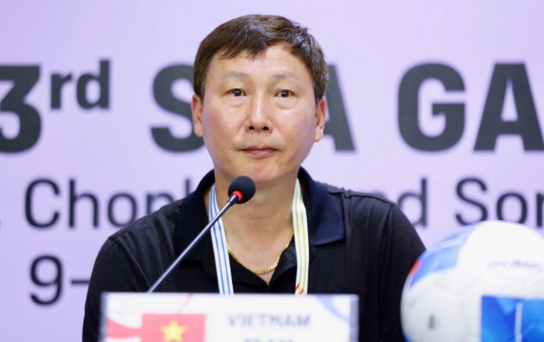 HLV Kim Sang-sik nói điều quan trọng nhất trước đại chiến Thái Lan