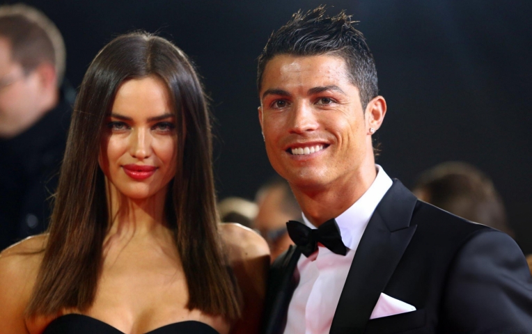 Tại sao Ronaldo lại chia tay bạn gái cũ Irina Shayk?