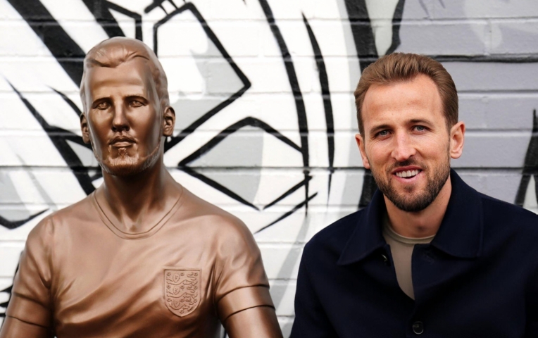 Harry Kane được dựng tượng tại quê nhà