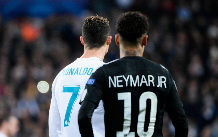 Top cầu thủ tự do hè 2025: Có cả Ronaldo, Neymar và Salah